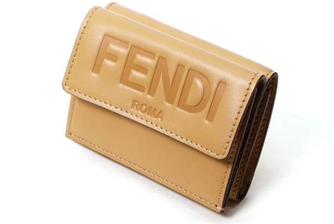 fendi 財布 使いにくい